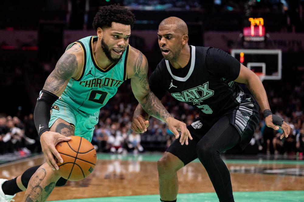 引赞助商 引赞助商