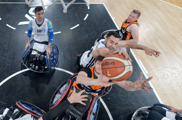 上的父母身 上的父母身